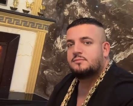 shenki versace tiktok|Bogati Albanac koji voli Srpkinje ima svoj biznis .